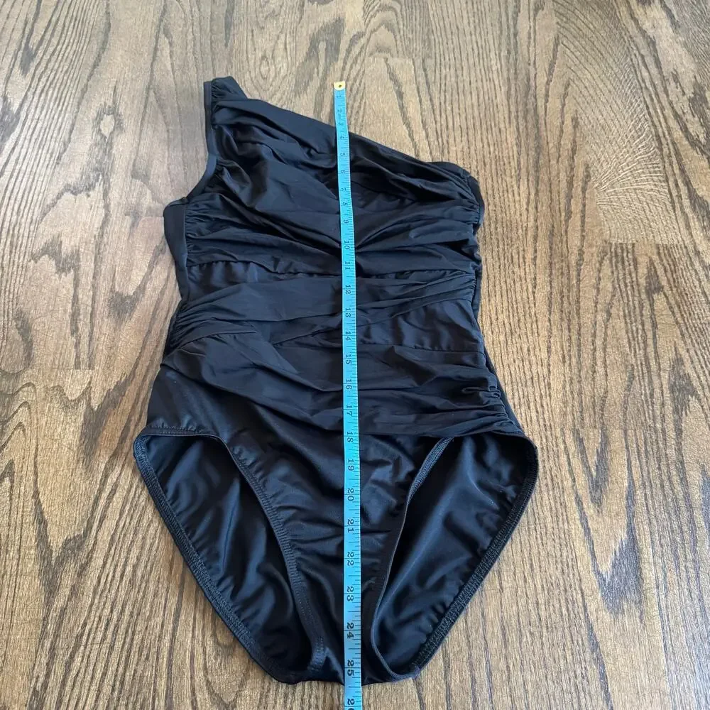 Miraclesuit Illusionist Black One Shoulder One Piece Swim Suit Womens Size 6